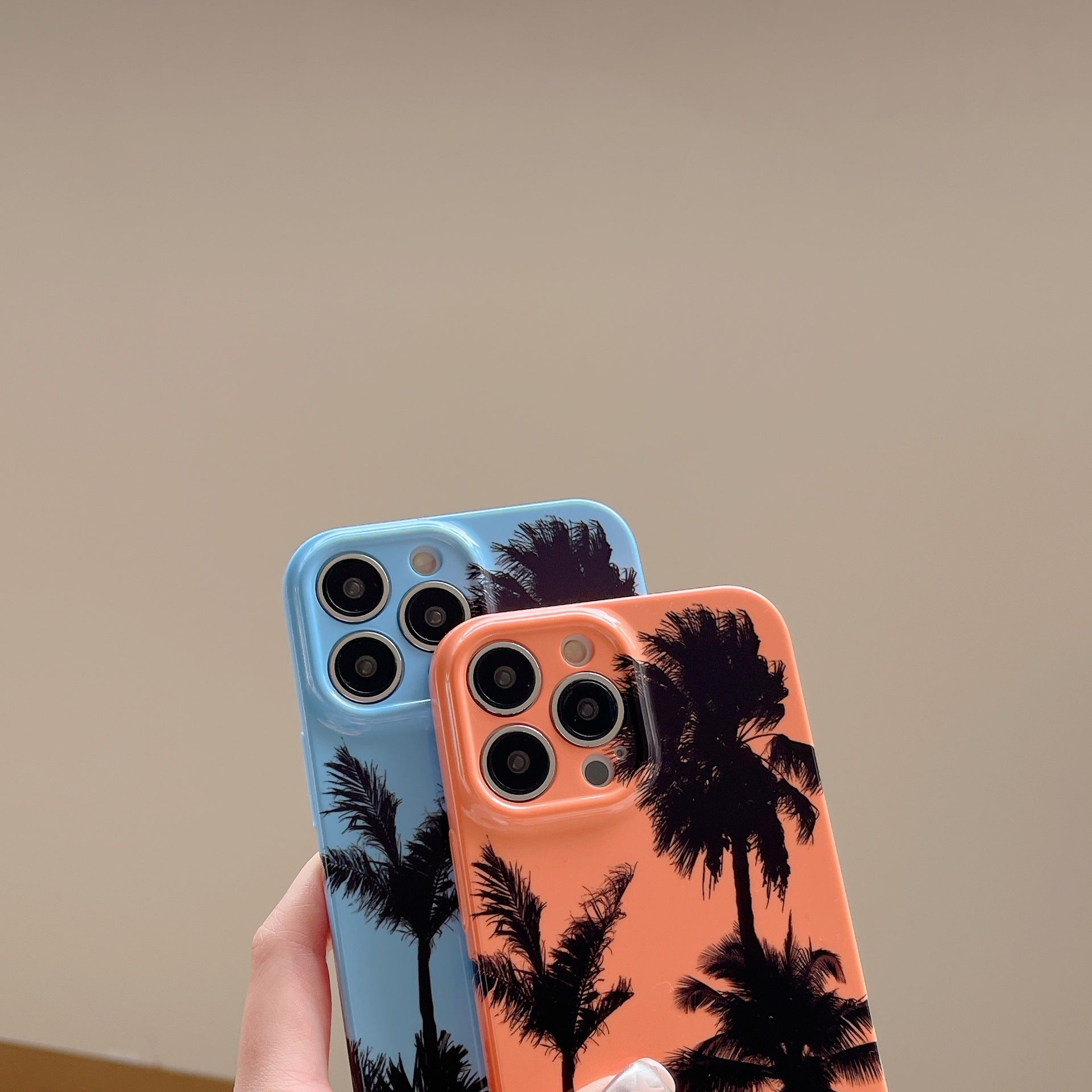 Hawaiian palm iPhone case