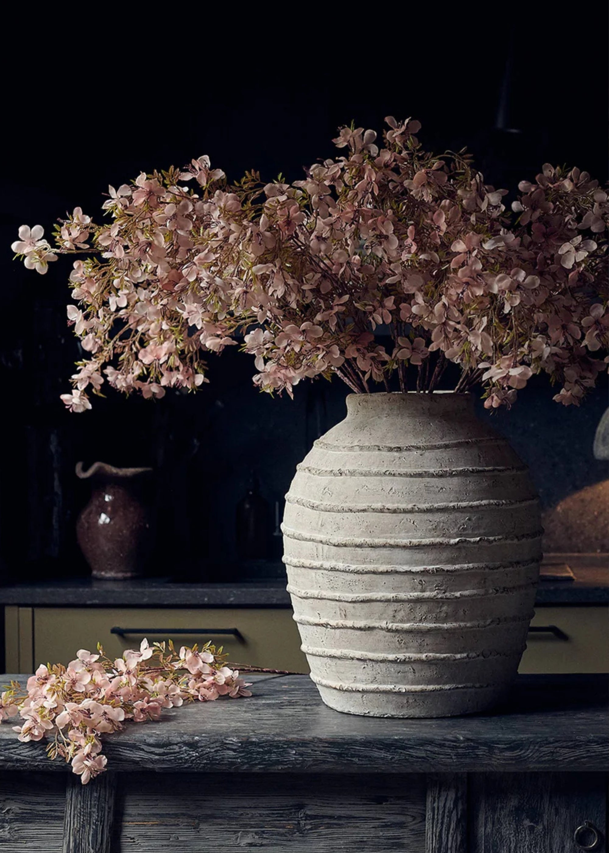 ピンクの人工プルナスの花の枝 - 41.25インチ